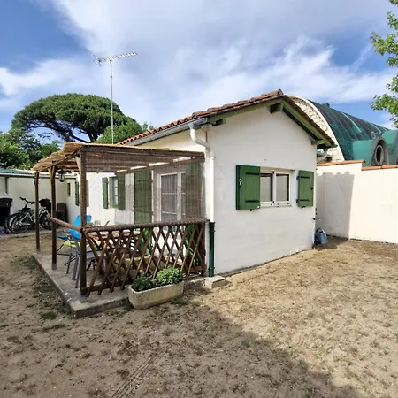 St Georges De Didonne - Agreable Petite Maison Avec Cour - 1 *