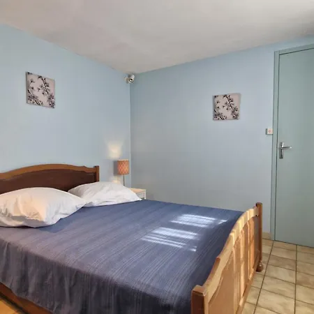 St Georges De Didonne - Agreable Petite Maison Avec Cour - 1 Villa *