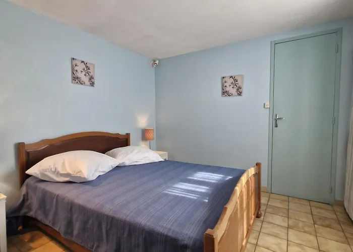 St Georges De Didonne - Agreable Petite Maison Avec Cour - 1 Villa *