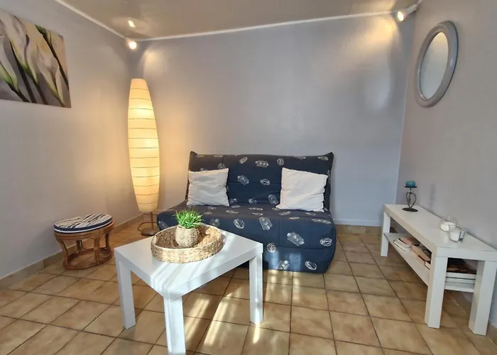 Villa St Georges De Didonne - Agreable Petite Maison Avec Cour - 1